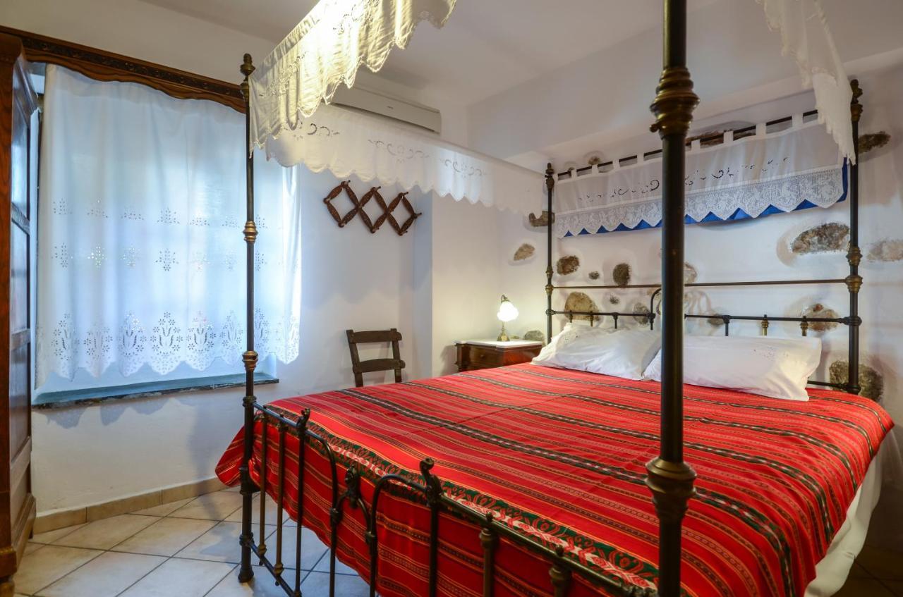 Venetiko Apartments Naxos City Εξωτερικό φωτογραφία